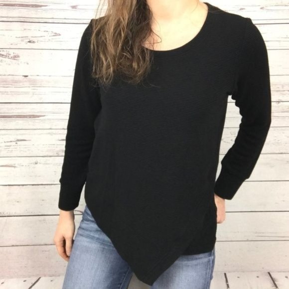 Red Haute Black Scoop Back Top— NWT— SMALL - Picture 1 of 9